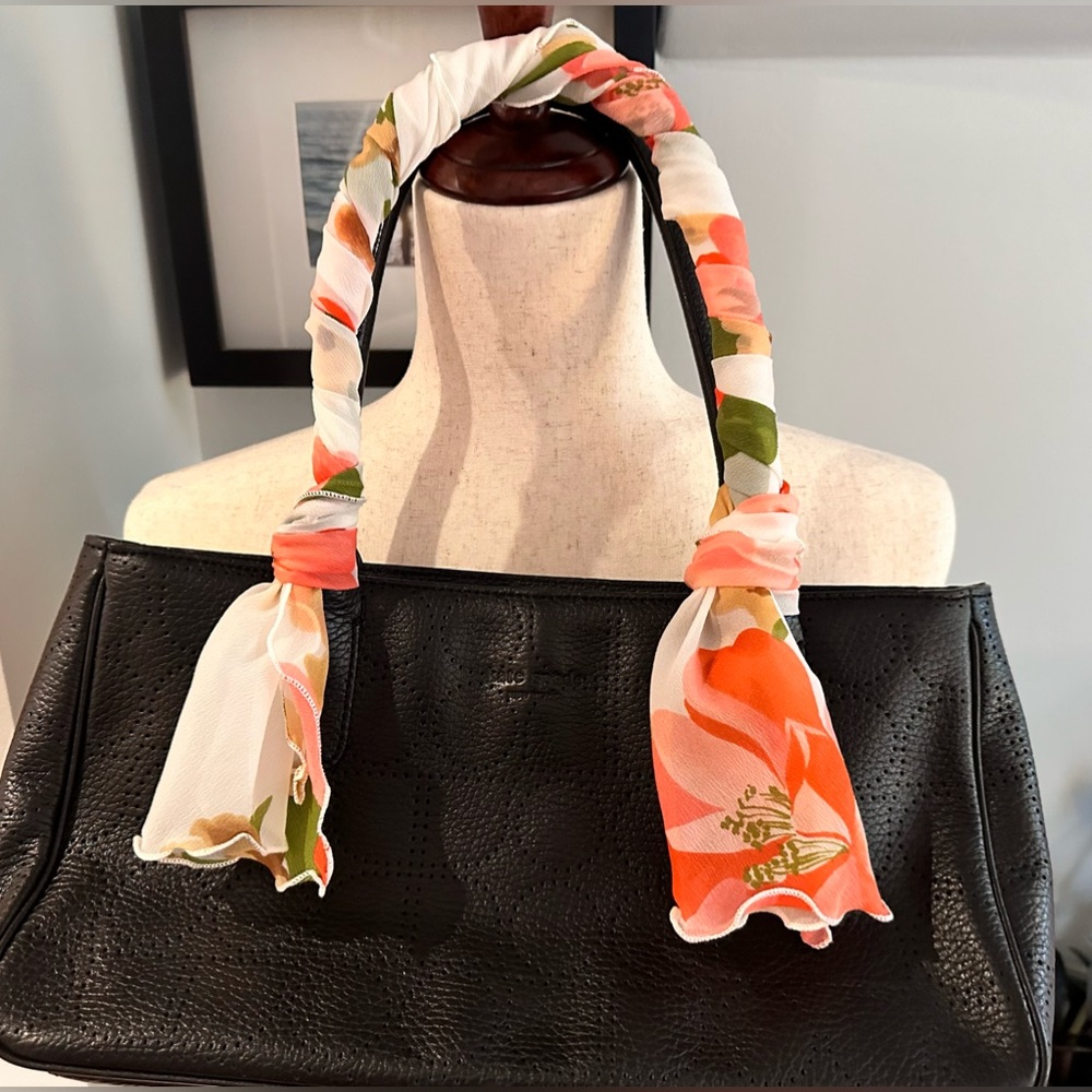 Vintage 1960’s Floral Scarf - Picture 4 of 13